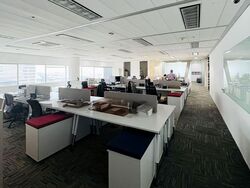 Gateway East (D7), Office #551952521